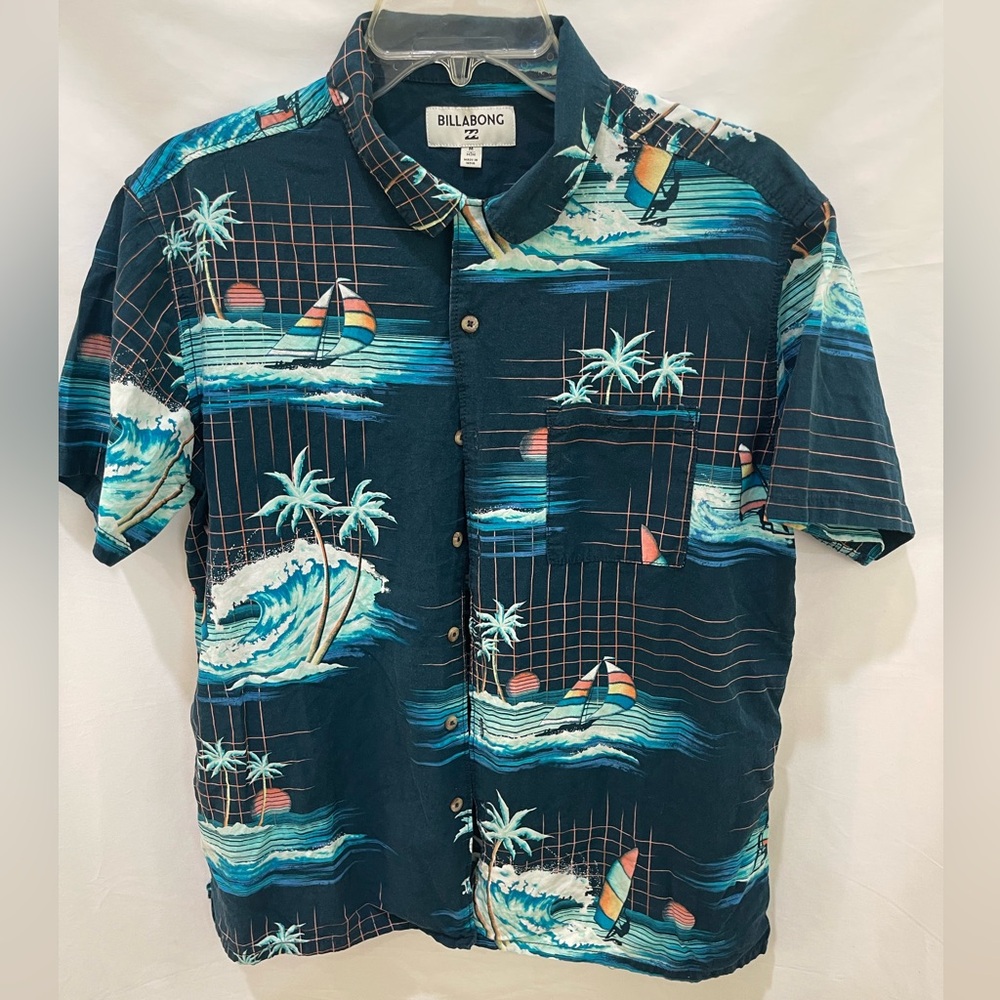 Billabong Shirt Medium Teal/Blue  Hawaiian Print Tropical Button Up Short Sleeve